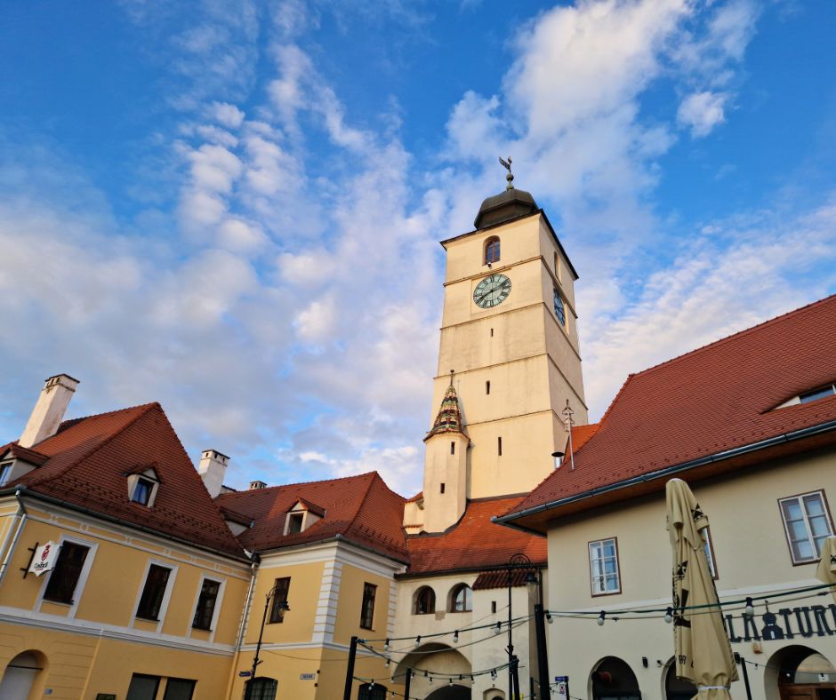 Sibiu nu este doar o destinatie turistica.  Descopera in acest articol 6 avantaje de care te bucuri daca locuiesti in Sibiu